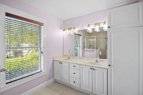 $3,200 | 3013 Jefferson Street, Stuart, FL 34997