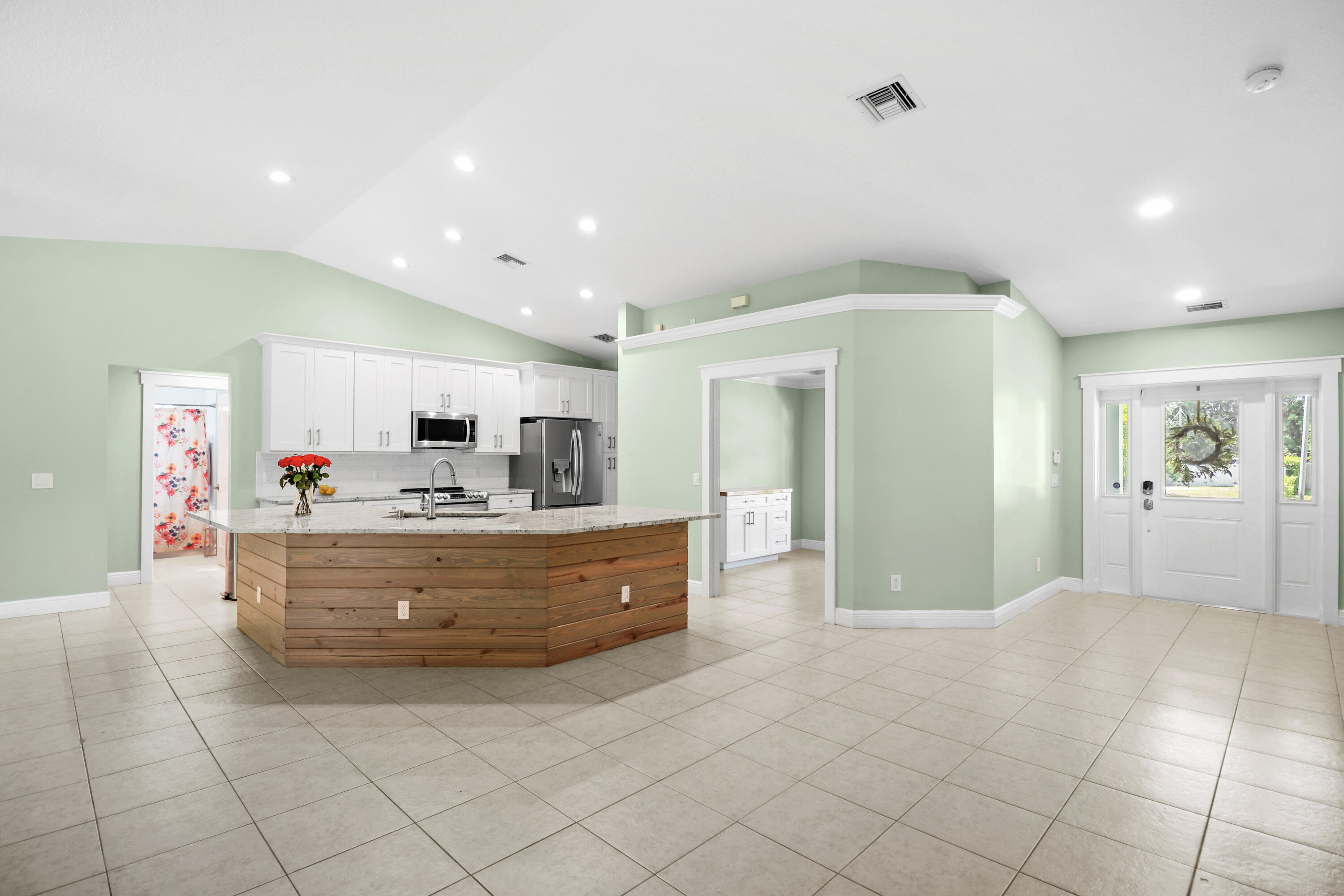 3013 Jefferson Street Stuart, FL 34997 - Photo 9 of 41 8-IMG_2335