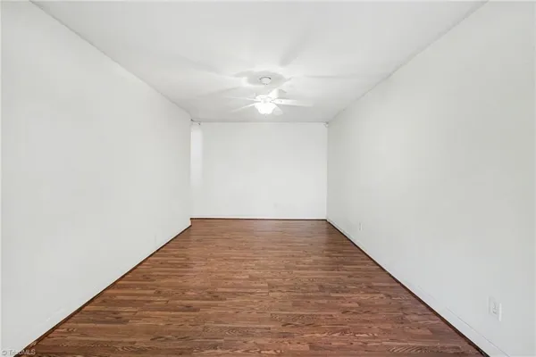 $337,000 | 100 Kirkleigh Court, King, NC 27021