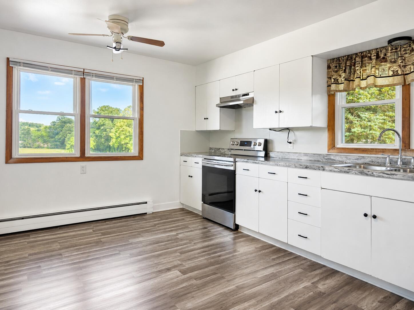 18100 English Road Manchester, MI 48158 - Photo 5 of 47 49