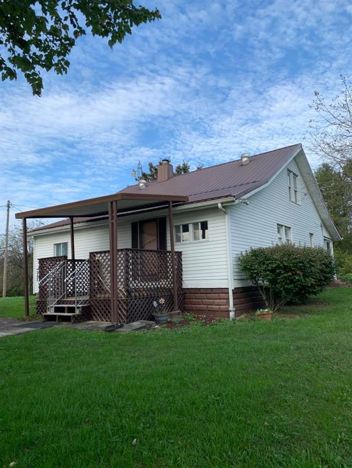 11723 Midland Trail Road Ashland, KY 41102 - Photo 1 of 1