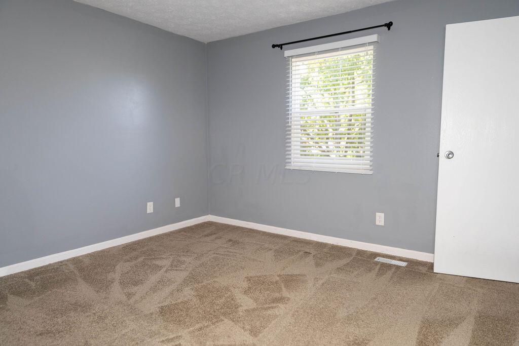 995 Annagladys Drive, Unit R2 Columbus, OH 43085 - Photo 15 of 21 Bedroom # 2