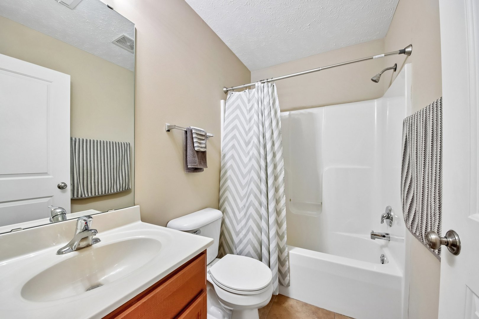 661 Stonegate Drive Sycamore, IL 60178 - Photo 15 of 20