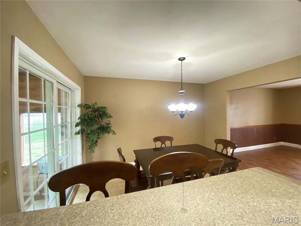 604 North Smiley Street O'Fallon, IL 62269 - Photo 9 of 34