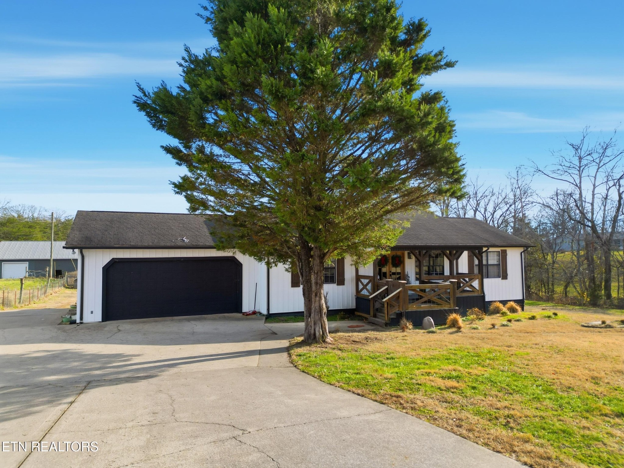 7652 Tomotley Road Maryville, TN 37801 - Photo 4 of 60 Gallery Image 4