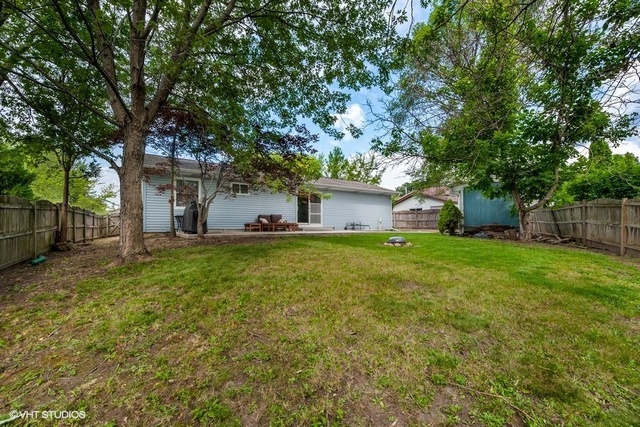 577 White Birch Road Lindenhurst, IL 60046 - Photo 22 of 25 Gallery Image 22