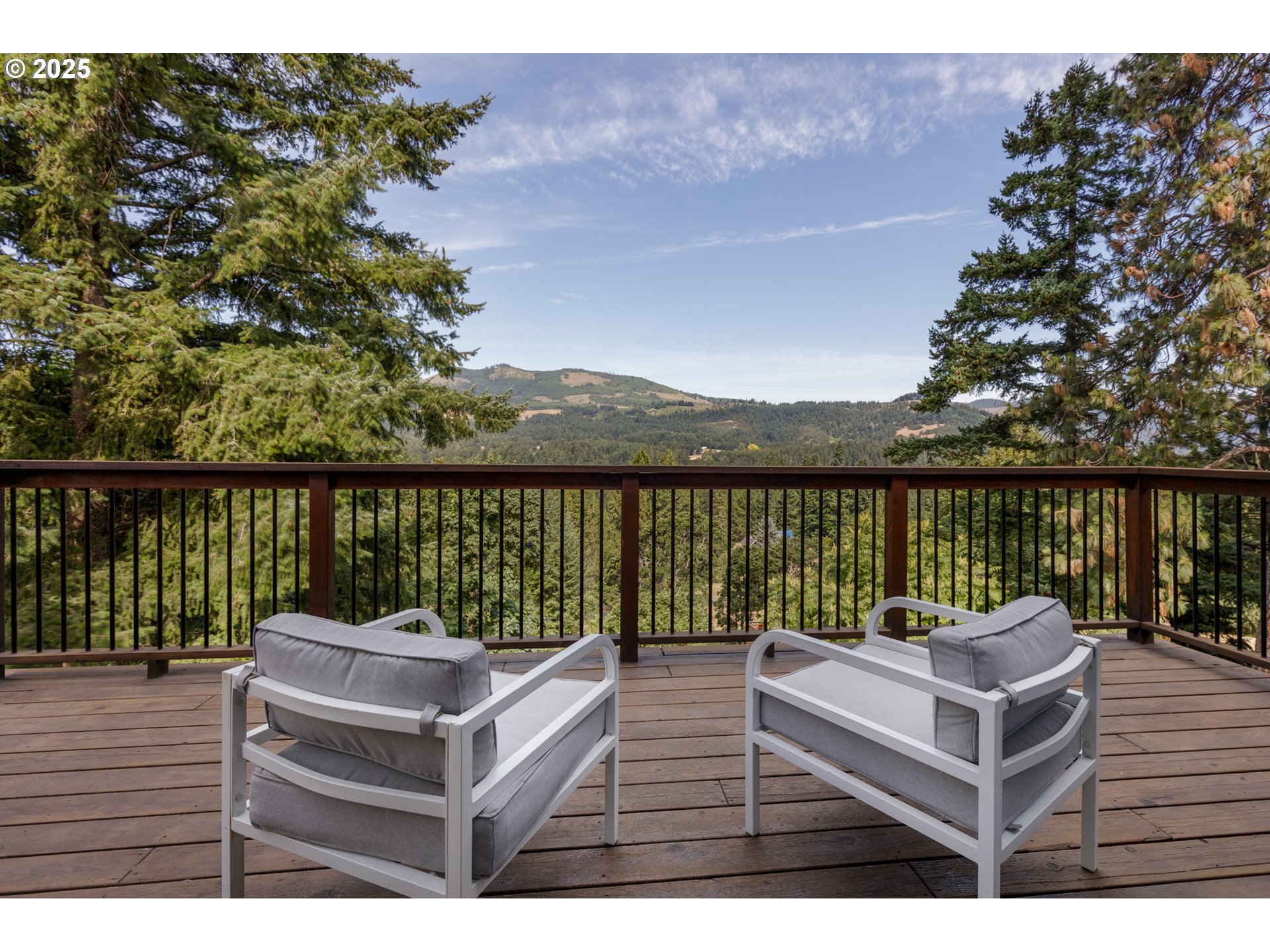 1120 Rodeo Drive White Salmon, WA 98672 - Photo 11 of 32 Gallery Image 11