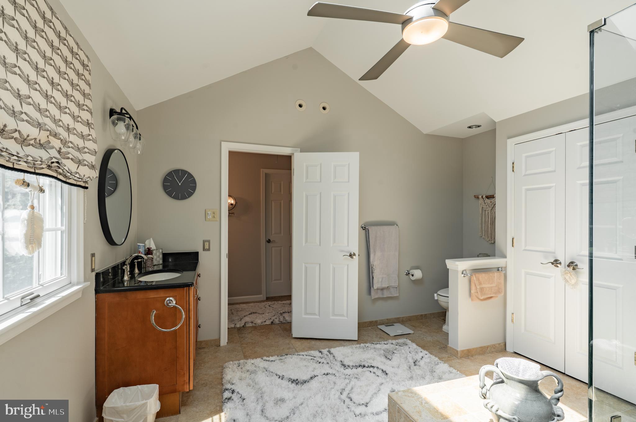 5765 North Deer Run Road Doylestown, PA 18902 - Photo 38 of 62 Master Bath