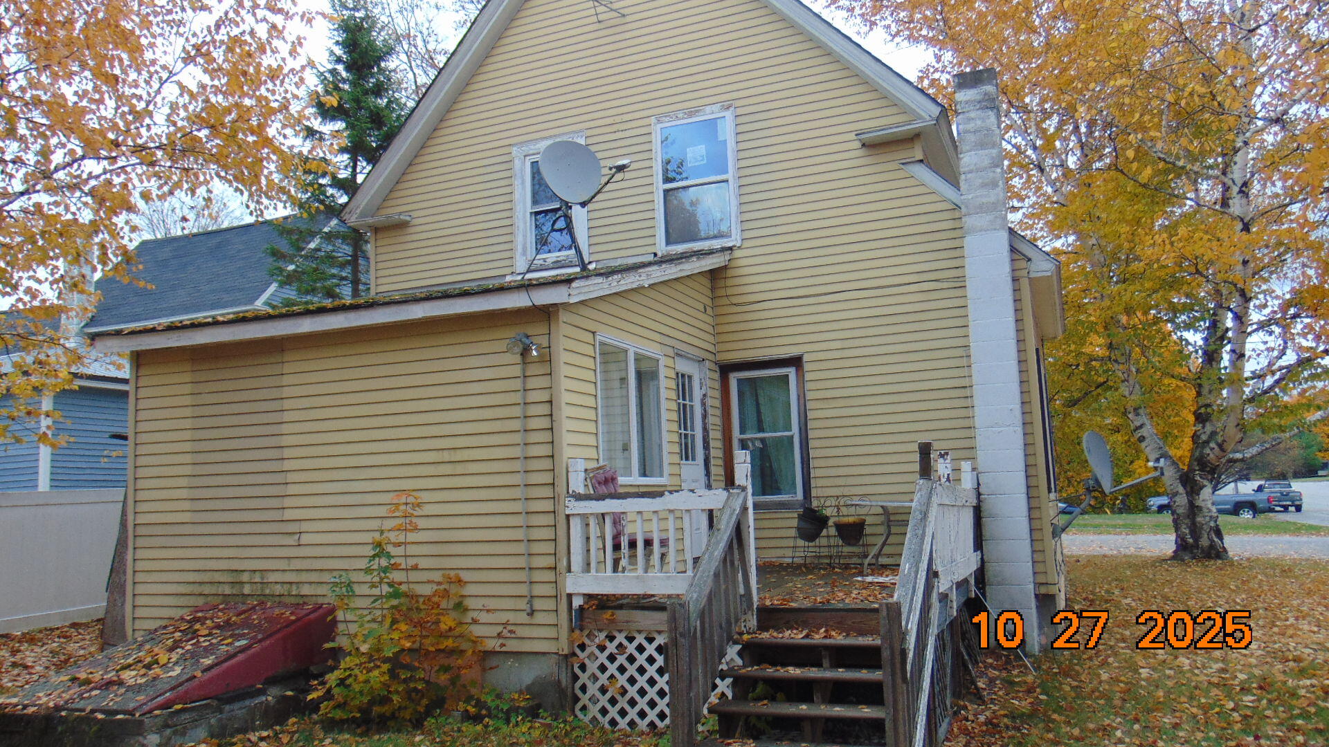 8 Beech Street East Millinocket, ME 04430 - Photo 4 of 14 DSC01815