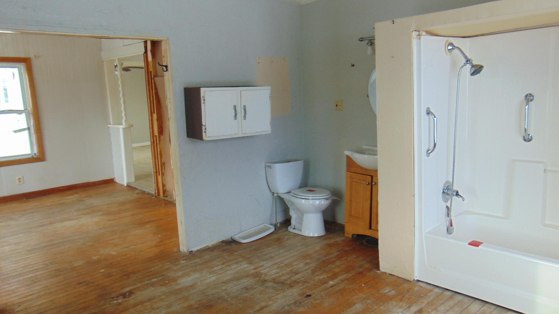 8 Beech Street East Millinocket, ME 04430 - Photo 7 of 13 DSC01898