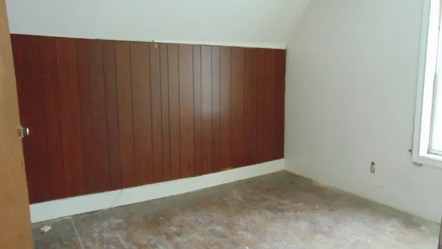 $52,250 | 8 Beech Street, East Millinocket, ME 04430