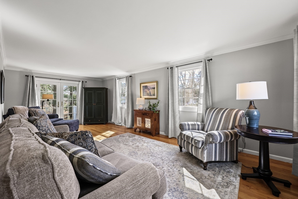 9 Metacomet Road Longmeadow, MA 01106 - Photo 15 of 40