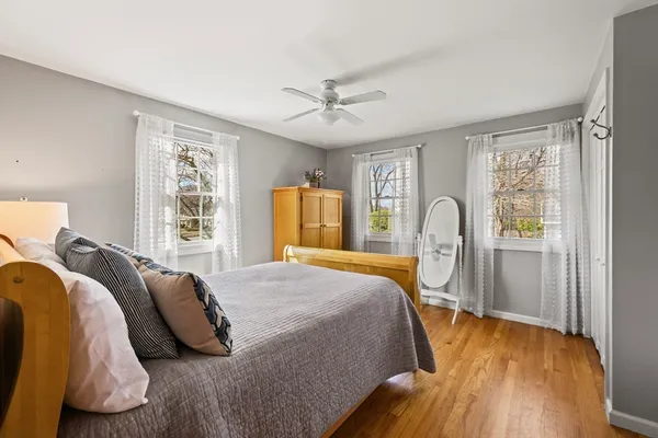 $599,900 | 9 Metacomet Road, Longmeadow, MA 01106