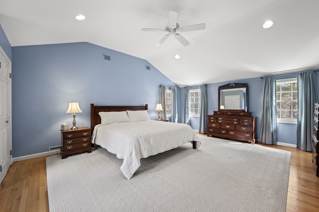 9 Metacomet Road Longmeadow, MA 01106 - Photo 27 of 40