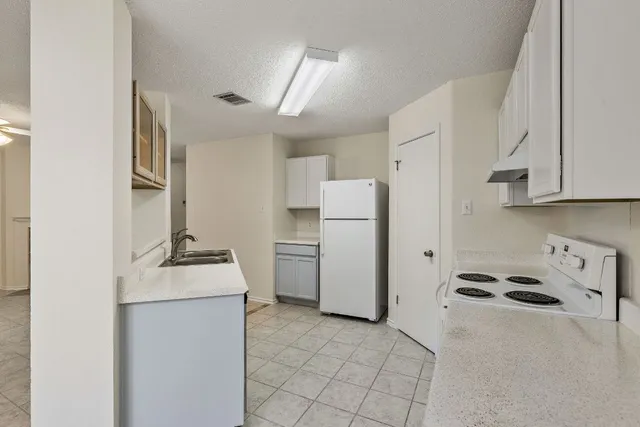 $295,000 | 2202 Clayton Way, Cedar Park, TX 78613