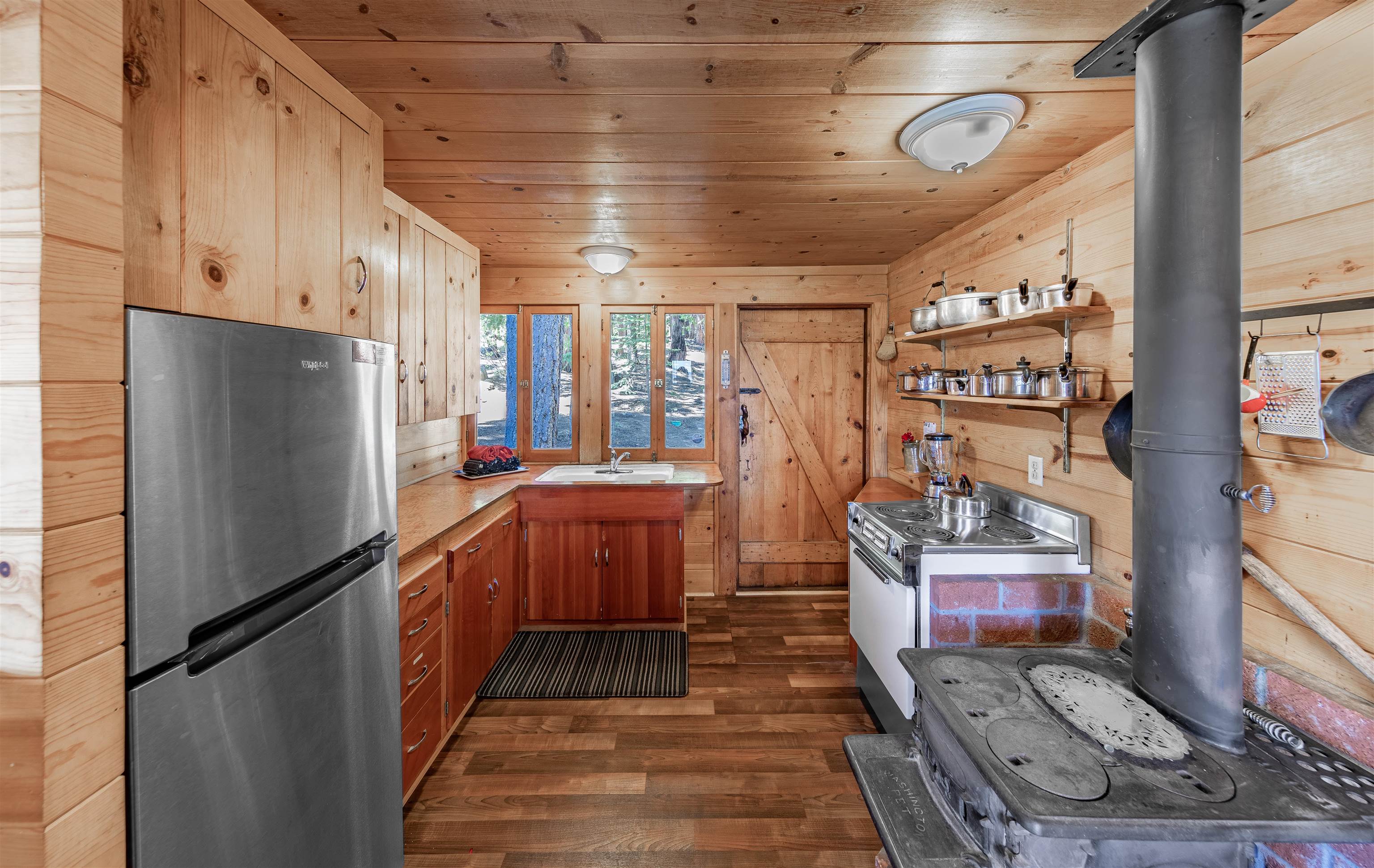 17 Emerald Bay Road Tahoma, CA 96142 - Photo 15 of 21 Gallery Image 15