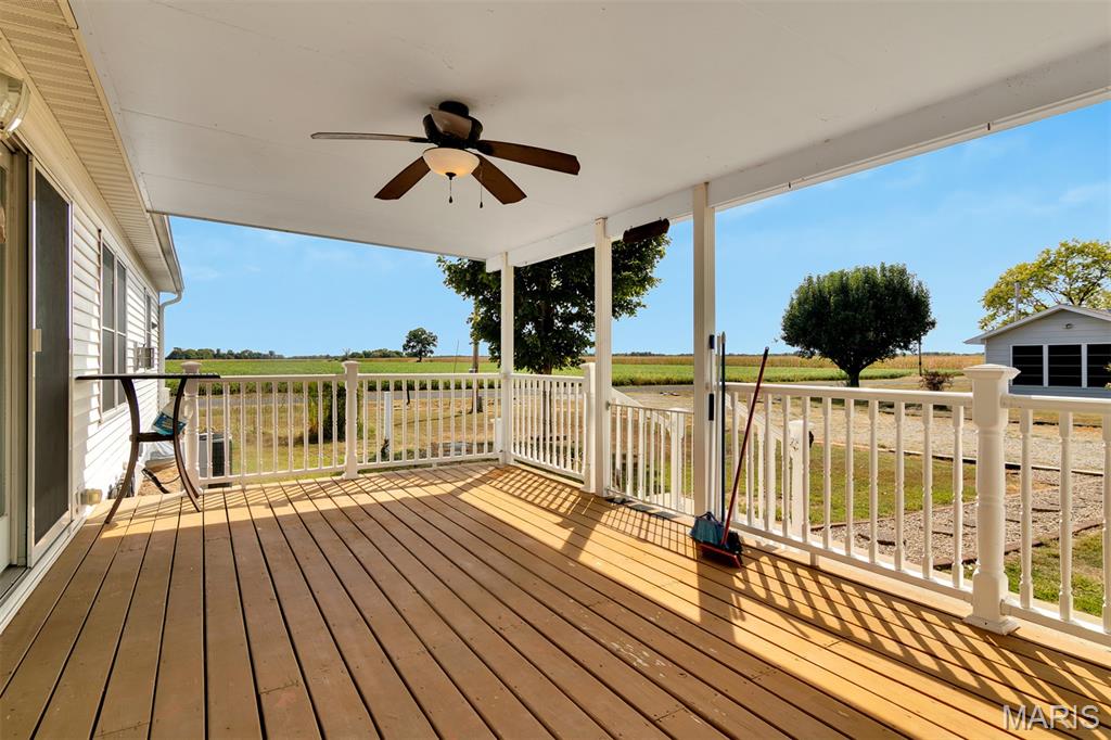 17485 Coles Creek Road Carlyle, IL 62231 - Photo 37 of 61