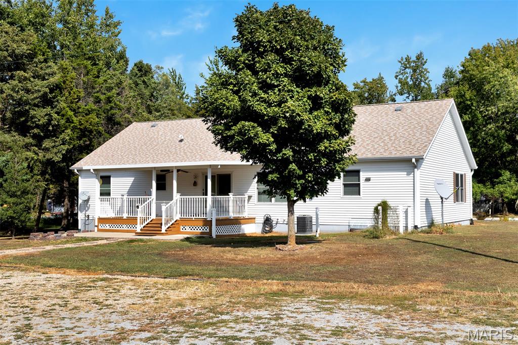 17485 Coles Creek Road Carlyle, IL 62231 - Photo 40 of 61