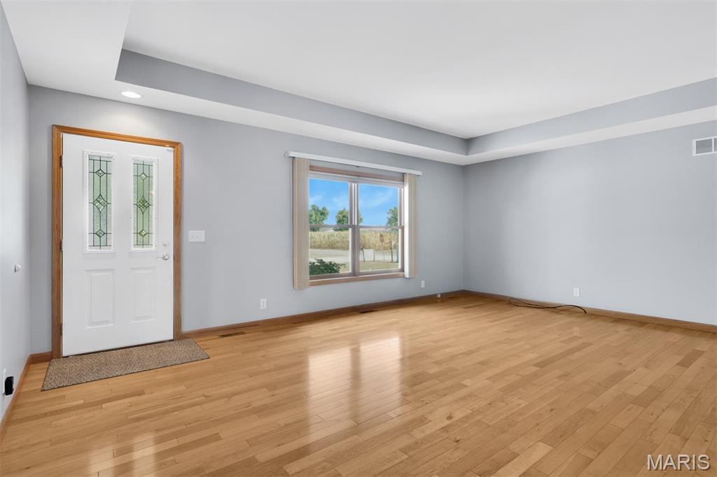 17485 Coles Creek Road Carlyle, IL 62231 - Photo 4 of 61