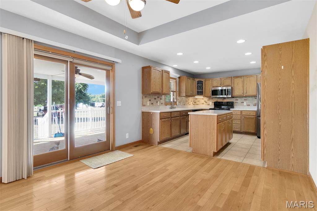 17485 Coles Creek Road Carlyle, IL 62231 - Photo 8 of 61