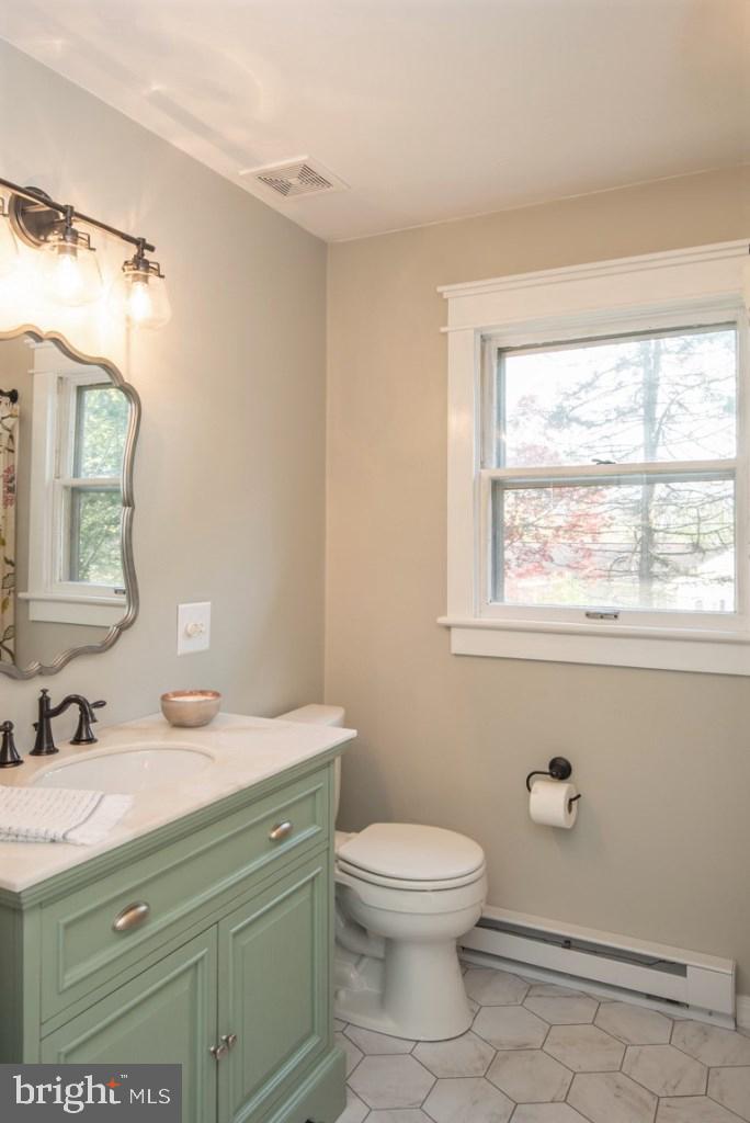 66 Ridge View Drive Leola, PA 17540 - Photo 14 of 36 First Floor Bathroom