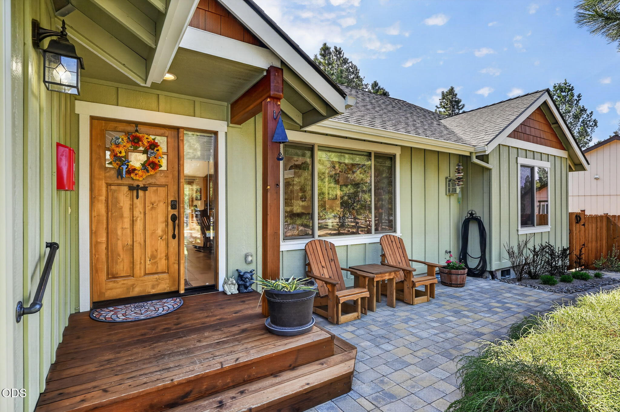 19563 Apache Road Bend, OR 97702 - Photo 3 of 47 Gallery Image 3