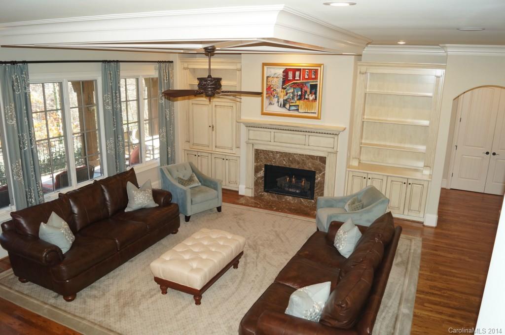 3546 Sharon View Road Charlotte, NC 28210 - Photo 2 of 16 Gallery Image 2