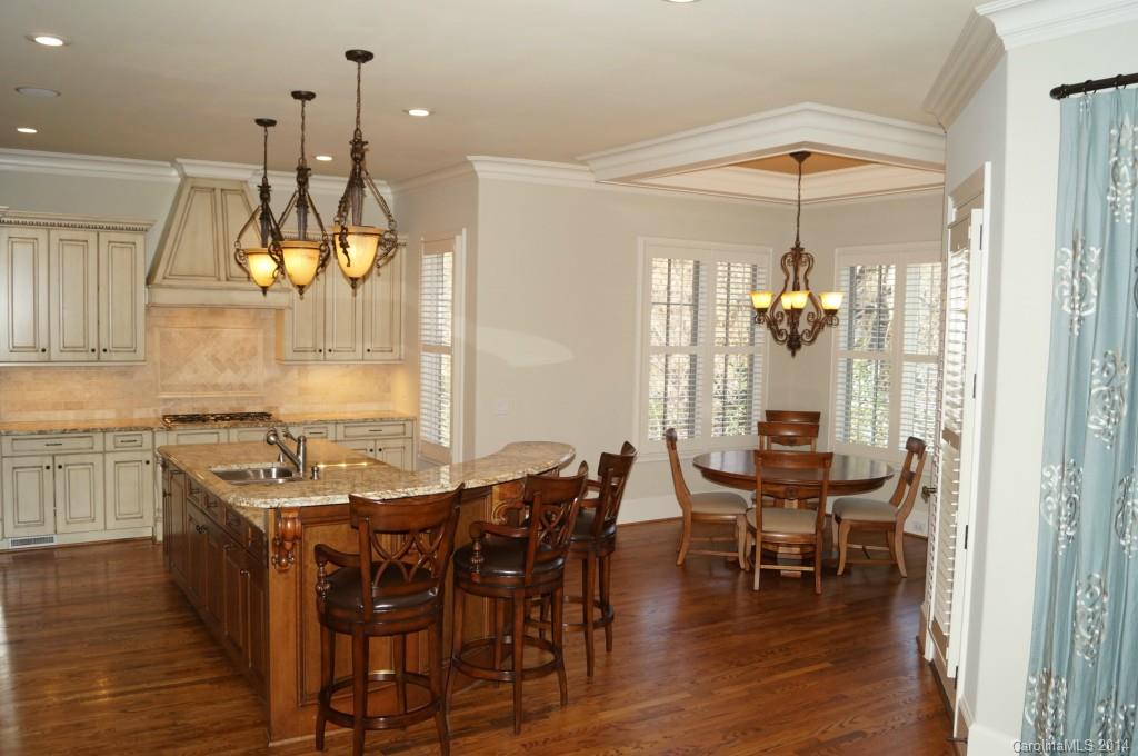 3546 Sharon View Road Charlotte, NC 28210 - Photo 3 of 16 Gallery Image 3