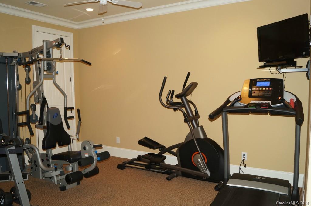 3546 Sharon View Road Charlotte, NC 28210 - Photo 6 of 16 Gallery Image 6