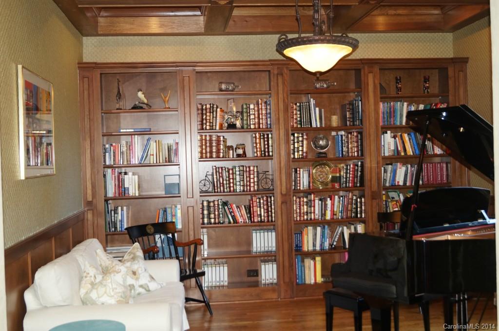 3546 Sharon View Road Charlotte, NC 28210 - Photo 9 of 16 Gallery Image 9