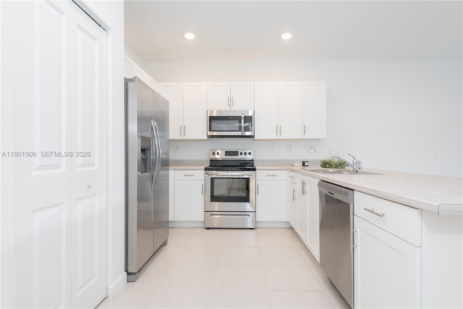 23225 Southwest 111th Avenue, Unit 23225 Homestead, FL 33032 - Photo 26 of 56