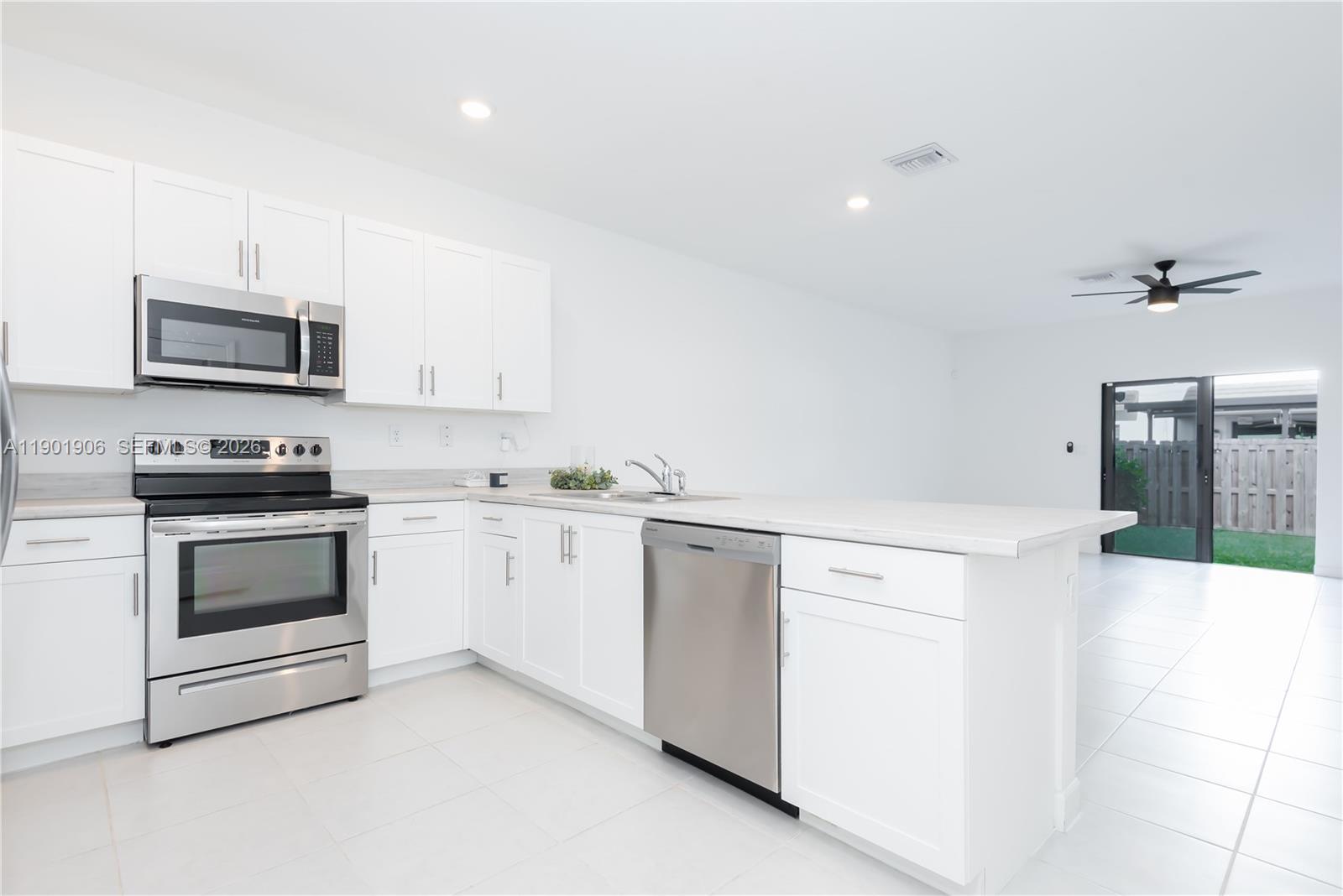 23225 Southwest 111th Avenue, Unit 23225 Homestead, FL 33032 - Photo 27 of 56