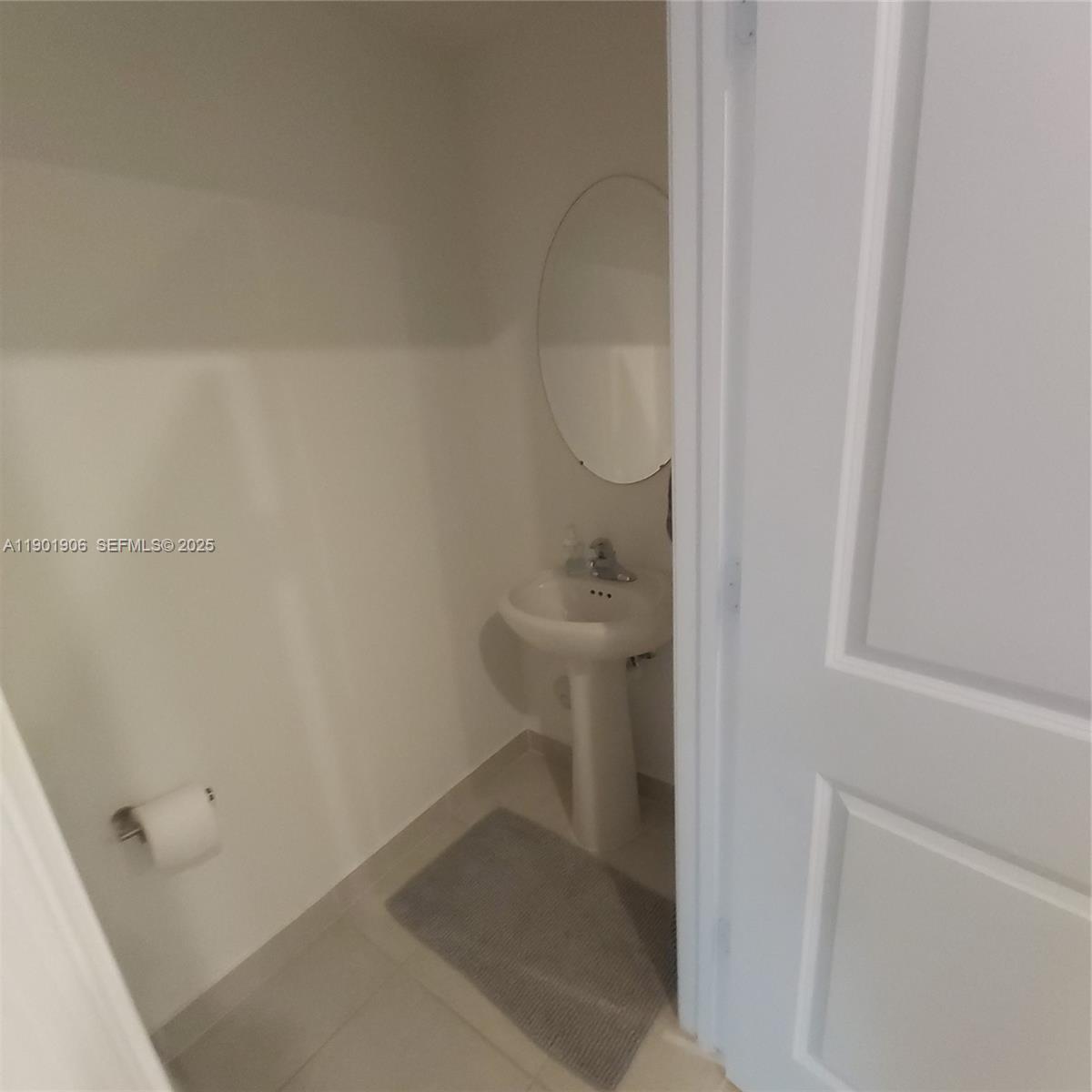 23225 Southwest 111th Avenue, Unit 23225 Homestead, FL 33032 - Photo 9 of 28