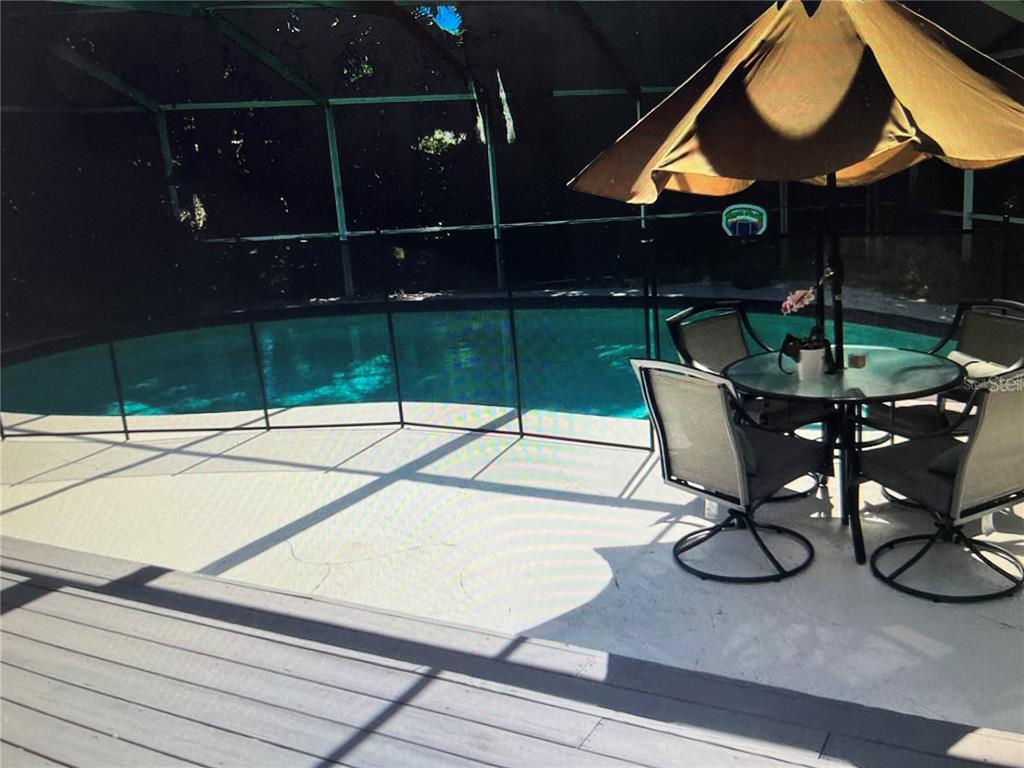 95 Sandy Hook Road North Sarasota, FL 34242 - Photo 4 of 14