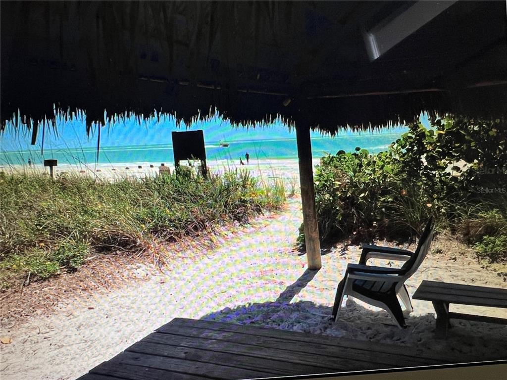 95 Sandy Hook Road North Sarasota, FL 34242 - Photo 6 of 14