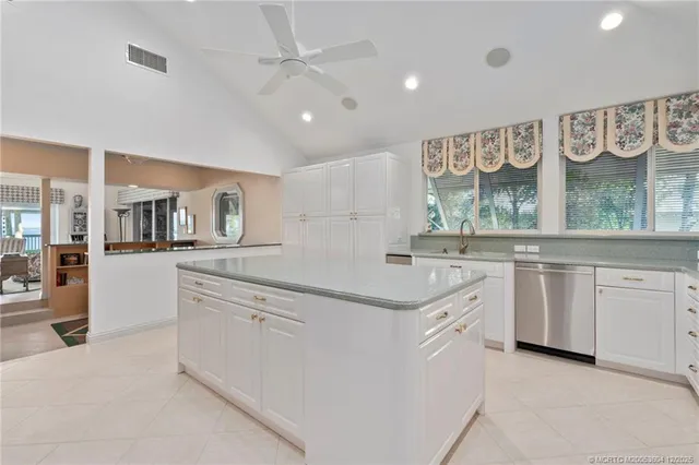 $3,495,900 | 76 South Sewalls Point Road, Stuart, FL 34996