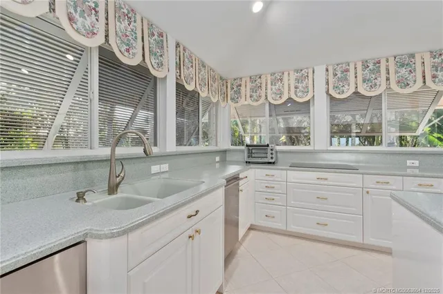 $3,495,900 | 76 South Sewalls Point Road, Stuart, FL 34996