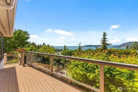 $1,100,000 | 11599 Coronado Drive, Anacortes, WA 98221