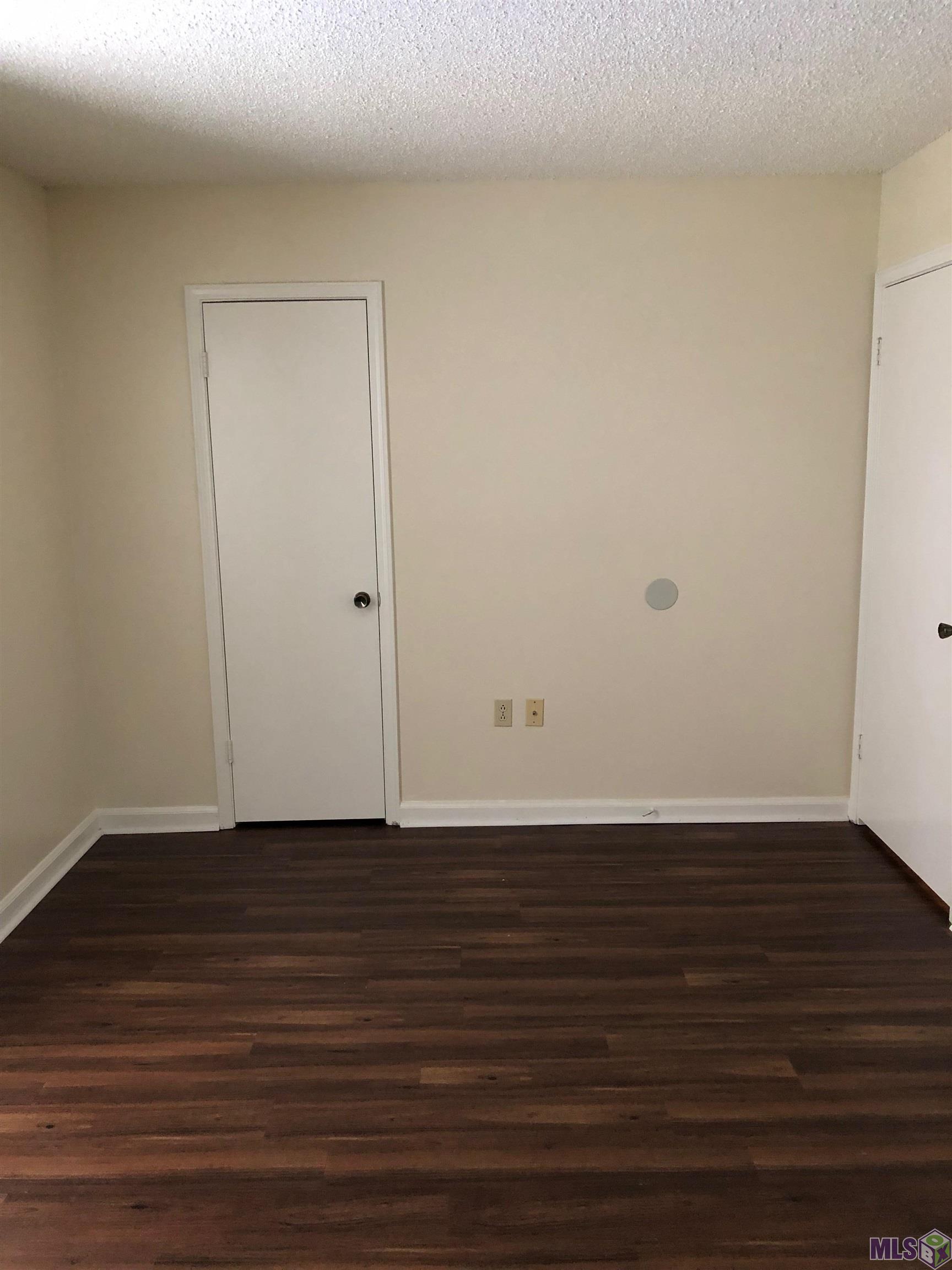 8907 GSRI Avenue Baton Rouge, LA 70810 - Photo 2 of 7