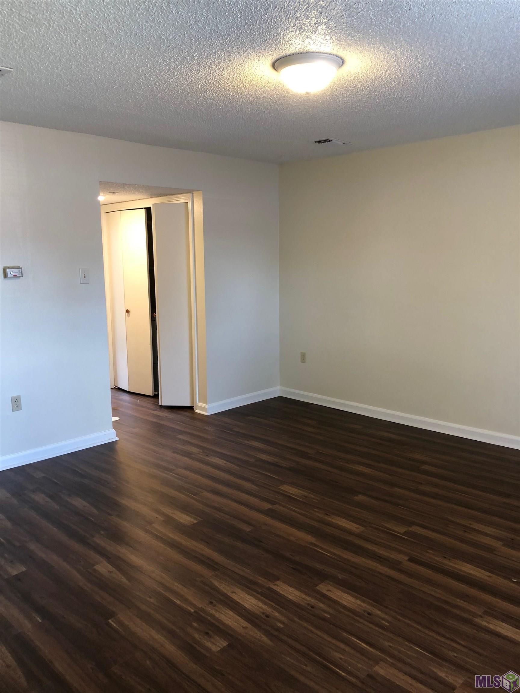 8907 GSRI Avenue Baton Rouge, LA 70810 - Photo 5 of 7