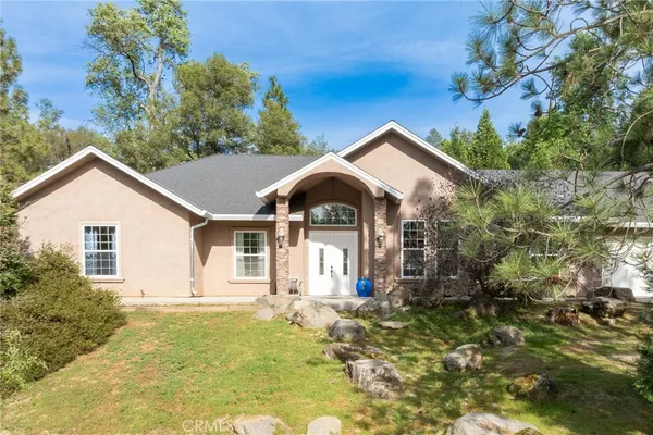 $572,000 | 36919 Deer Path Circle, Coarsegold, CA 93614