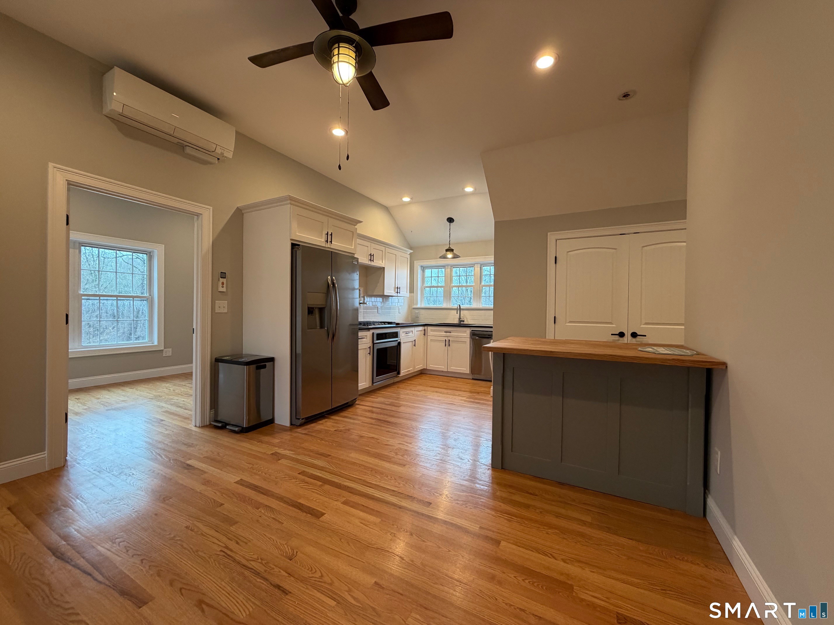 195 Hinman Road Watertown, CT 06795 - Photo 34 of 40