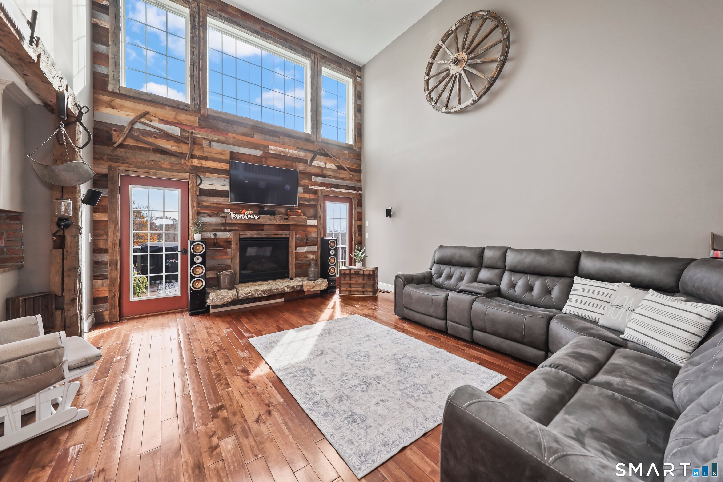 195 Hinman Road Watertown, CT 06795 - Photo 6 of 40