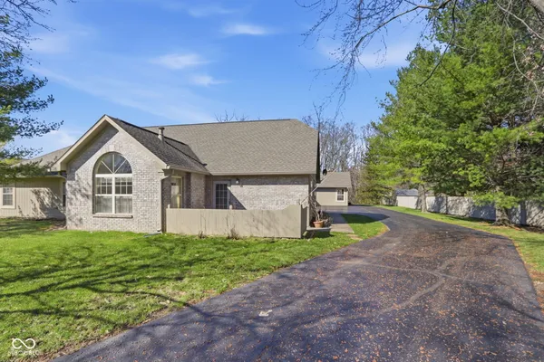 $229,000 | 7532 Briarstone Drive, Indianapolis, IN 46227