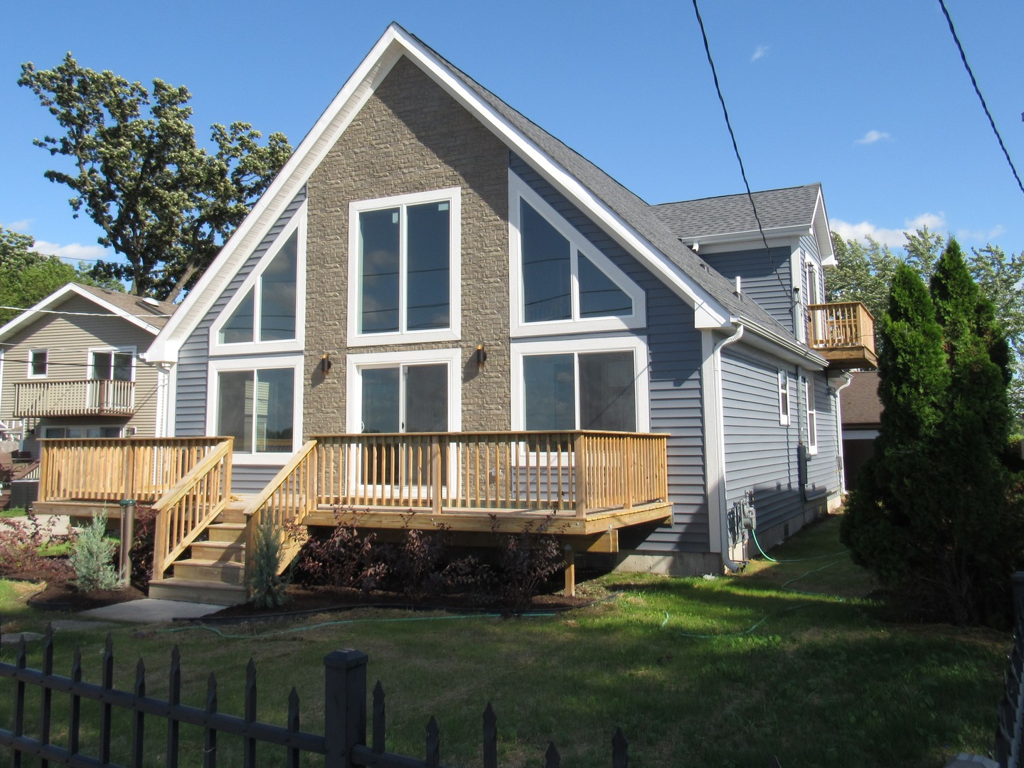 166 Eagle Point Road Fox Lake, IL 60020 - Photo 2 of 43 Gallery Image 2