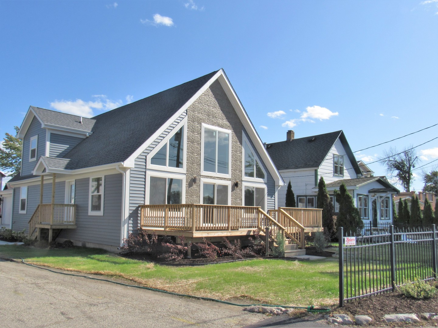 166 Eagle Point Road Fox Lake, IL 60020 - Photo 4 of 43 Gallery Image 4