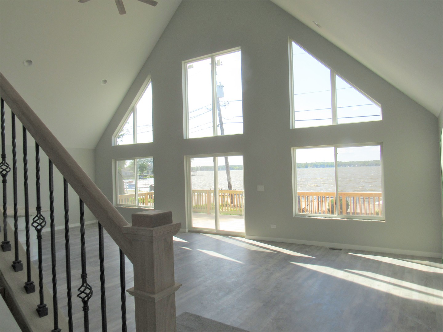 166 Eagle Point Road Fox Lake, IL 60020 - Photo 8 of 43 Gallery Image 8