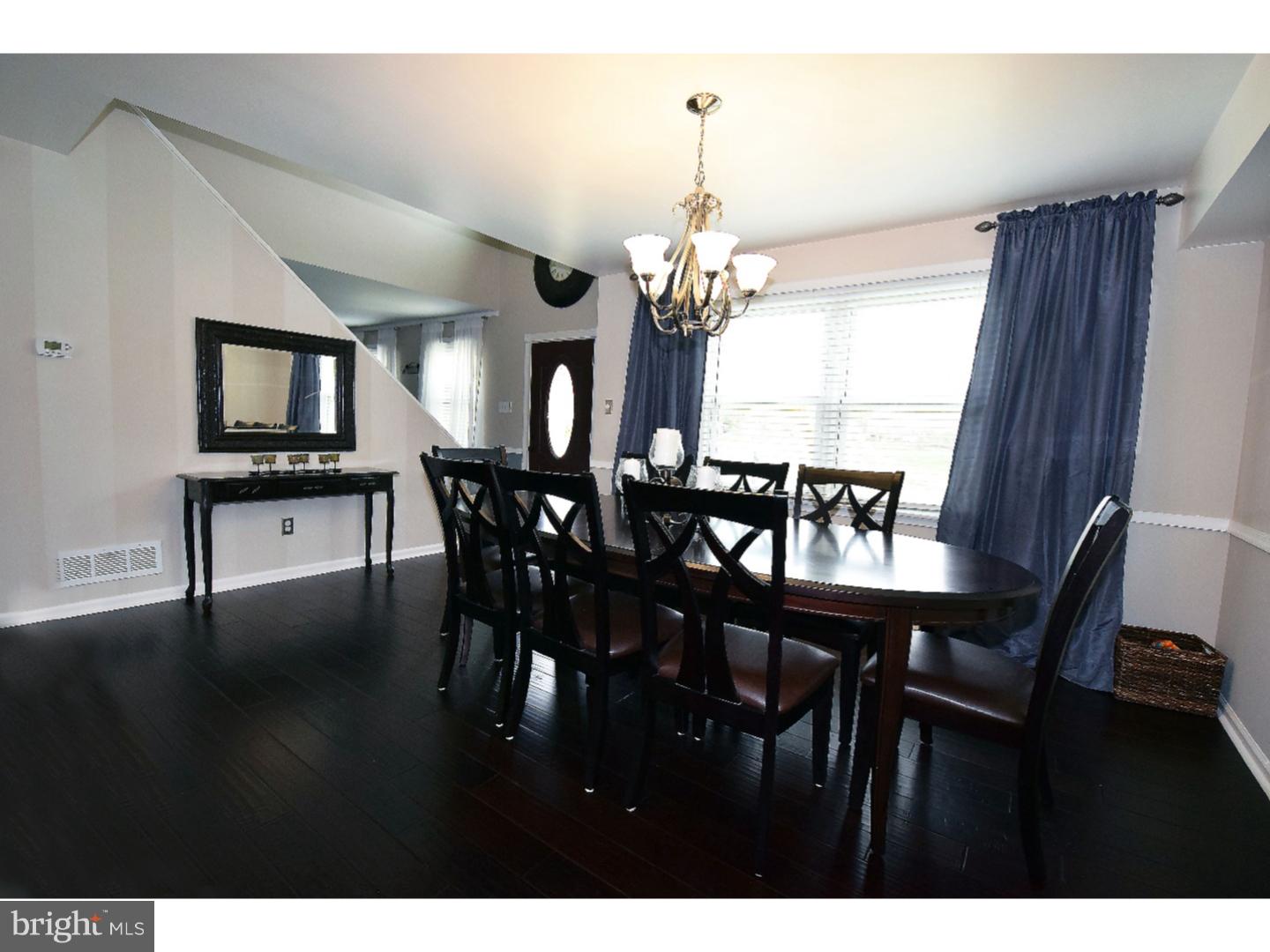 4299 Riders Lane Boothwyn, PA 19061 - Photo 4 of 25 Gallery Image 4