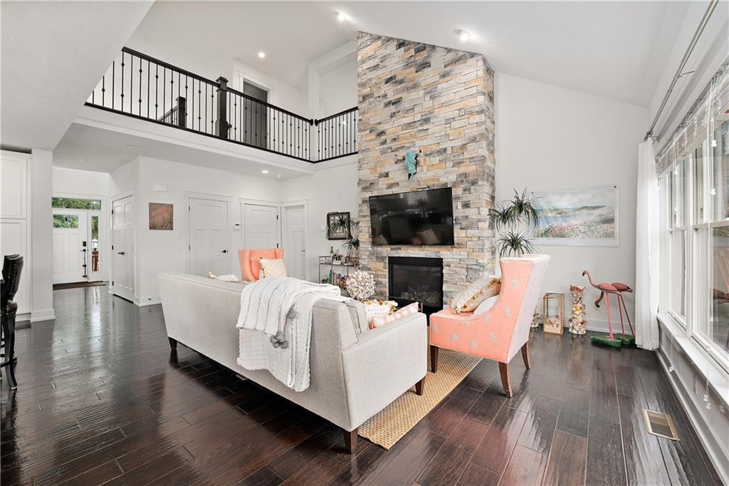 222 Swinderman Road Wexford, PA 15090 - Photo 9 of 21 Gallery Image 9