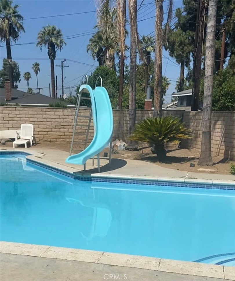 4751 Newbury Court Riverside, CA 92507 - Photo 4 of 4